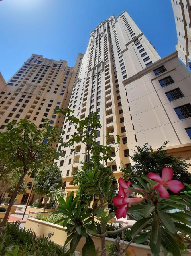 La Buena Vida Holiday Homes - Beach Front Very Spacious, Luxe And Modern 3 Bedroom With Full Kitchen In Jbr , 3 Min To The Jbr Beach Dubai Marina And Tram Station Экстерьер фото